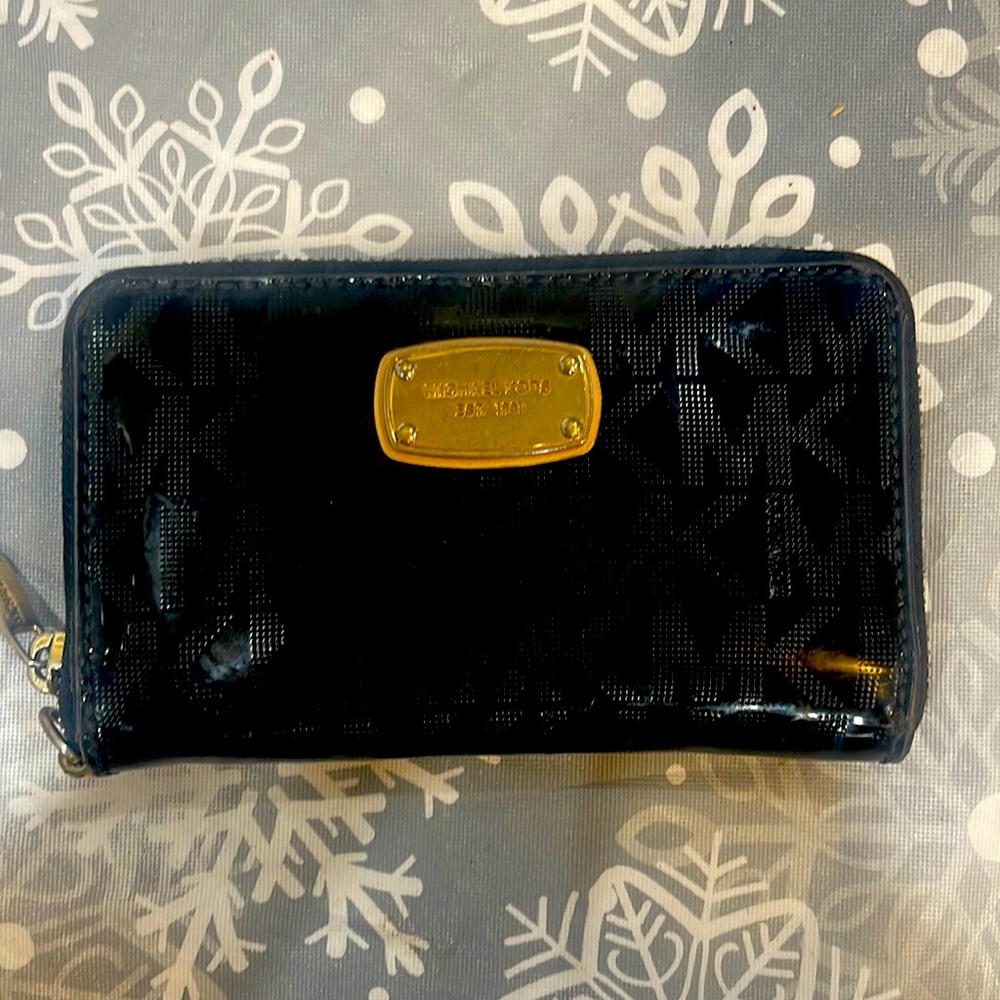 Michael Kors wallet.   Used but in good condition.